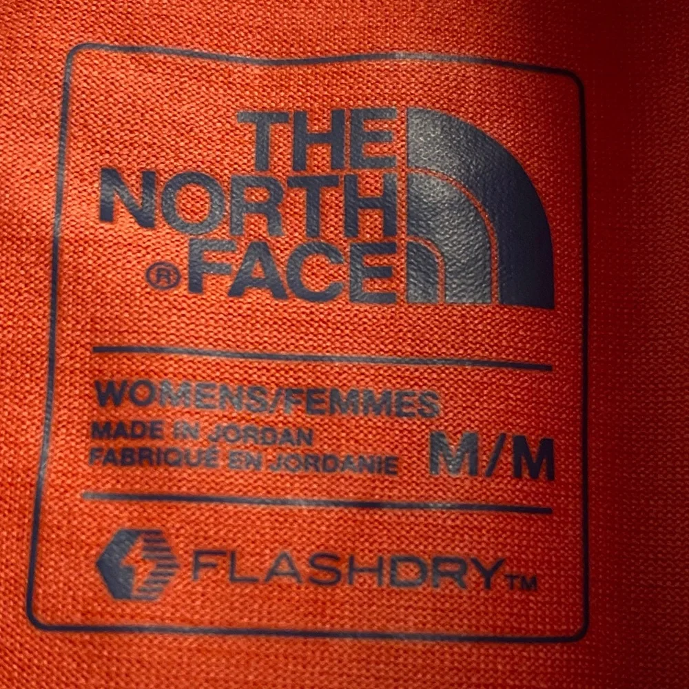 The North Face Women's Orange V-Neck T-Shirt - Picture 3 of 4
